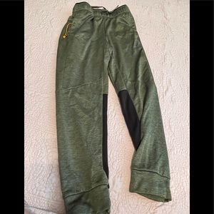 Soft and comfortable boys pants